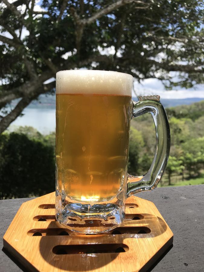 Lake Arenal Hotel And Brewery Tronadora Exterior foto