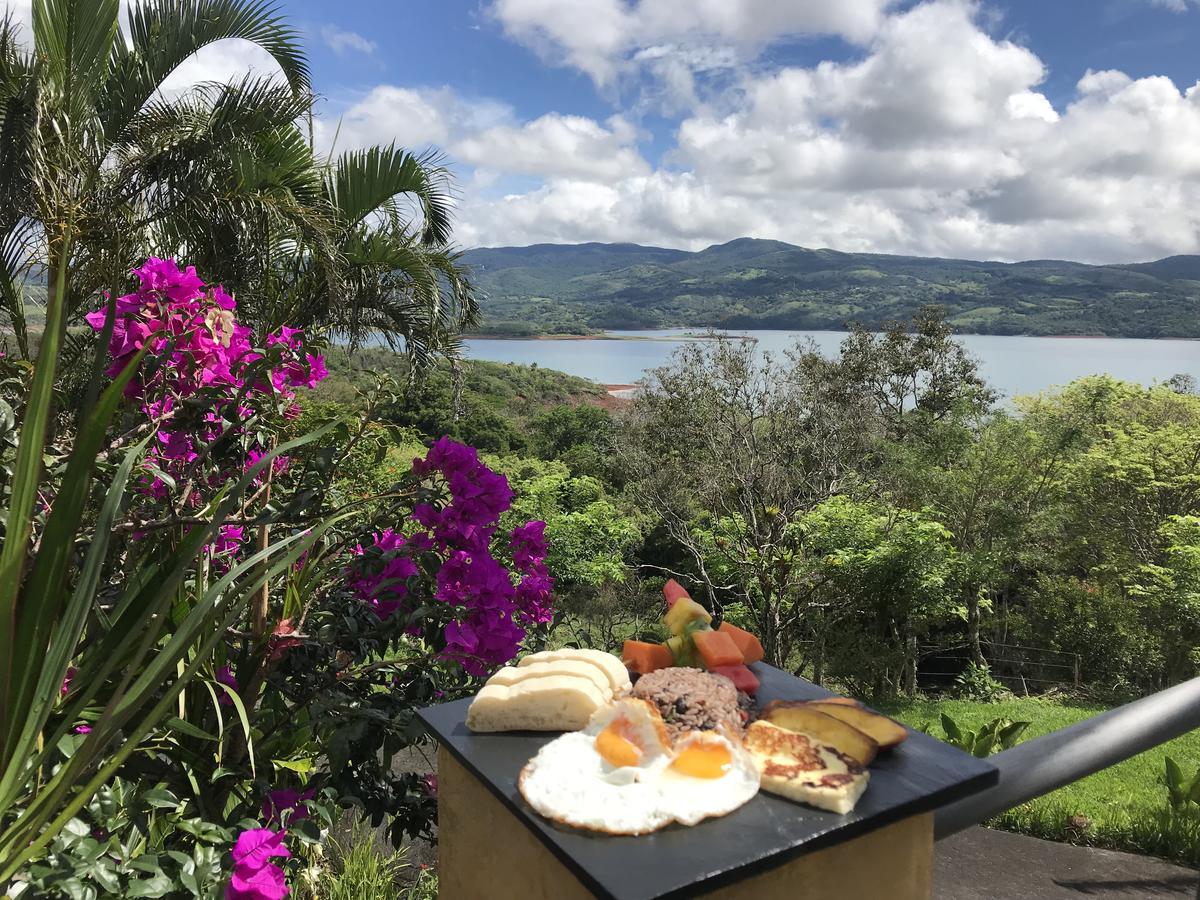 Lake Arenal Hotel And Brewery Tronadora Exterior foto