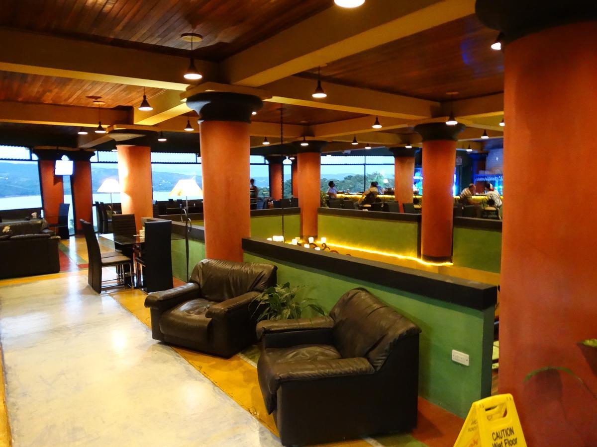 Lake Arenal Hotel And Brewery Tronadora Exterior foto